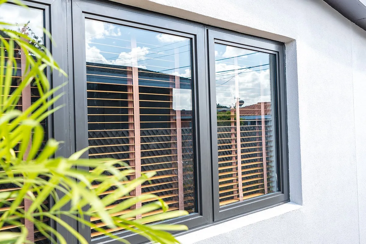 storefront-1 energy efficient windows Miami
